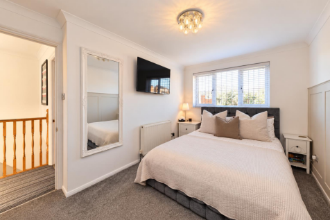 Bedroom1 reverse.png