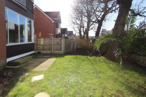 Patio and Communal Space 2