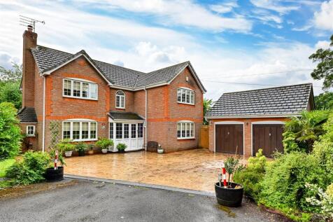 10 Wood Hayes Croft-22.jpg