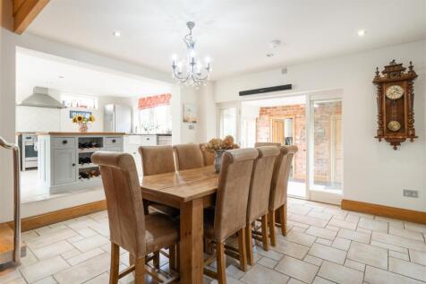 Kitchen - Diner-2.jpg