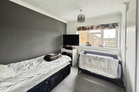 b085eea1-WhatsApp...