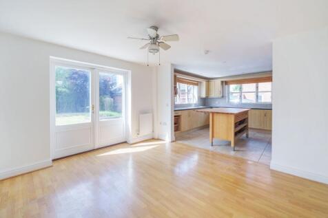 Kitchen/Breakfast Rooom