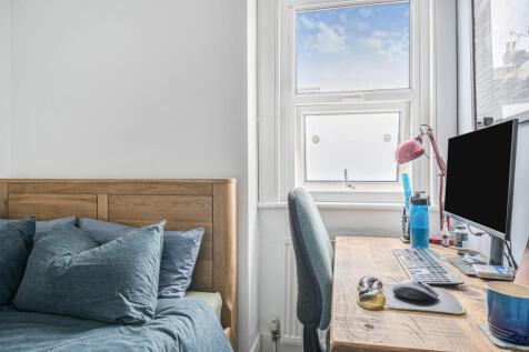 1359265-19-68d657...