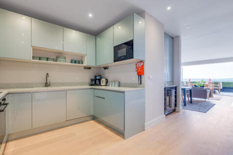 66608e56231d6_Penhale-16