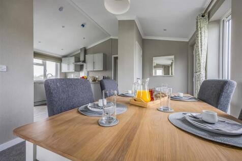 Plot 19 Littlehampton Marina-Small-PorticoMarketin