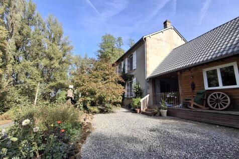 Property Image 1