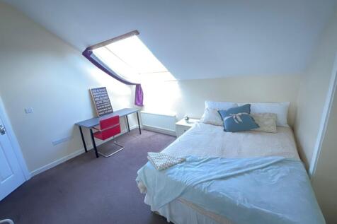 6 Bedroom House in NE4 8UJ
