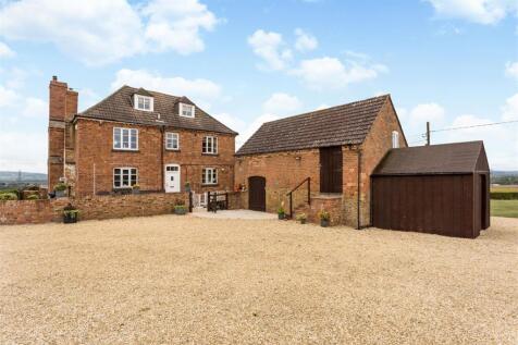 Zoon Court Farmhouse fpz242083 (9).jpg