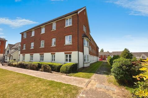 2 Bedroom Flat in CM2 7GA