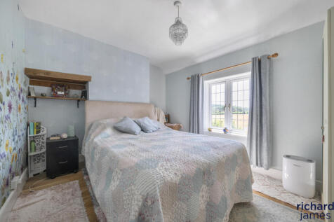 de22064cd7364629baf5aa49da7593ad