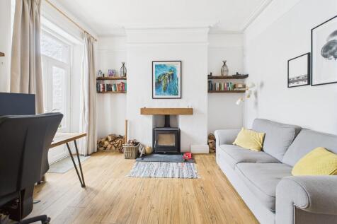 CAM02089G0-PR0541...