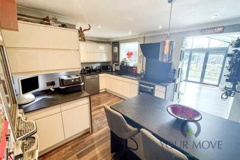 Kitchen/Breakfast Rm