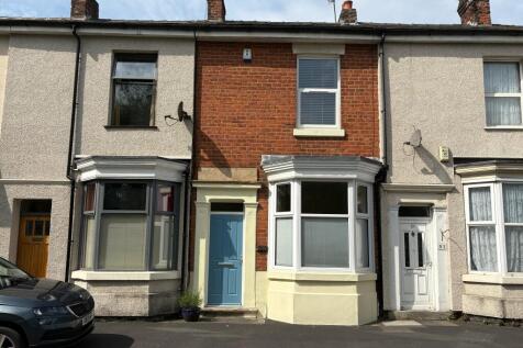 2 Bedroom House in PR1 4BH