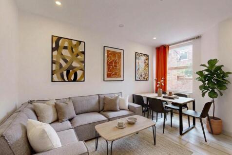 5 Bedroom House in M14 5NH