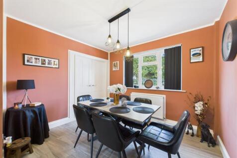 Open Living Kitchen Diner