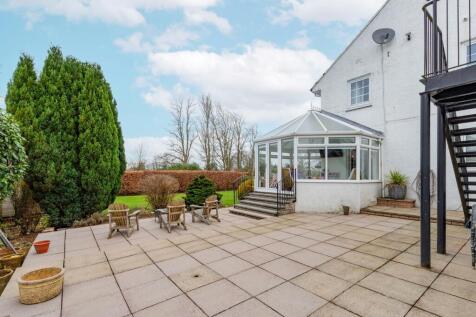 4 bed, 3 bath Detached in Glasgow - Photo 75