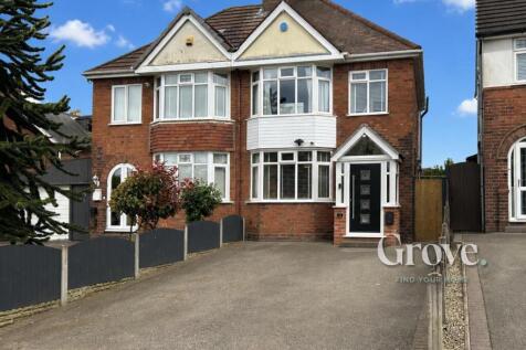 Newfield Lane Halesowen 2.jpg