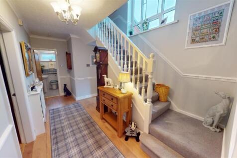 St. Marys Avenue Hallway