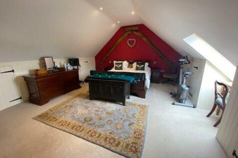 grananry main b 4.jpg