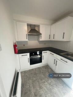 2-bed Flat Seedhill Road – additional view