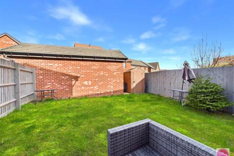 Amber Place, Newhall (21).jpg