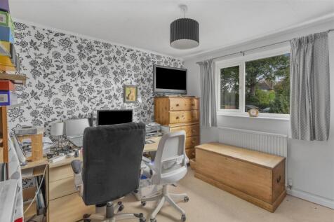 5 Elizabeth Rise, Banbury-27.jpg