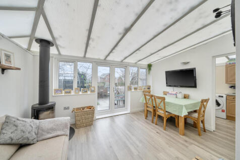 141487115698e0e58b75e5