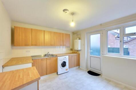 Kitchen_3.jpeg