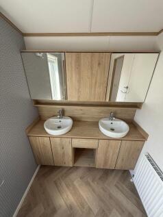 Whatsapp Image 2025 09 13 At 16.17.06 (1)