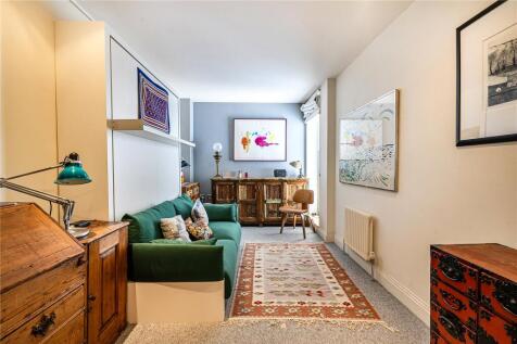 Reception/Kitchen