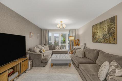 21 Midsummer Rd-7.jpg