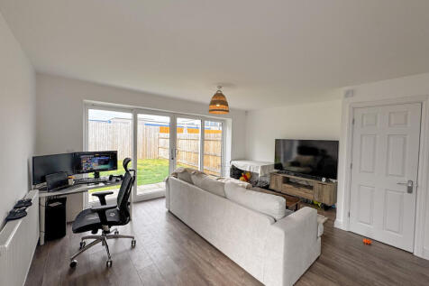 4flr83744 (17)_edited.jpg