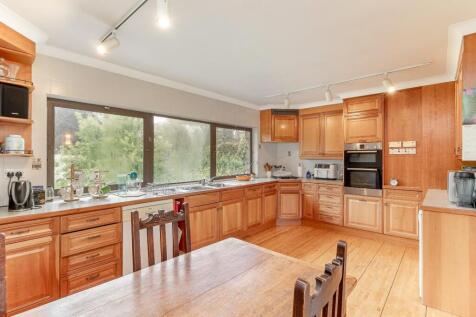 Dining Kitchen - B.jpg