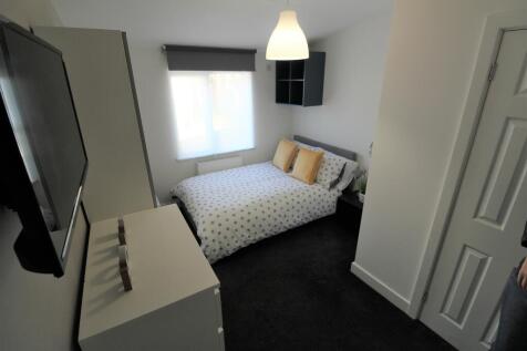 Furnished room to let -bills included, plus wi-fi (excluding tv licence)