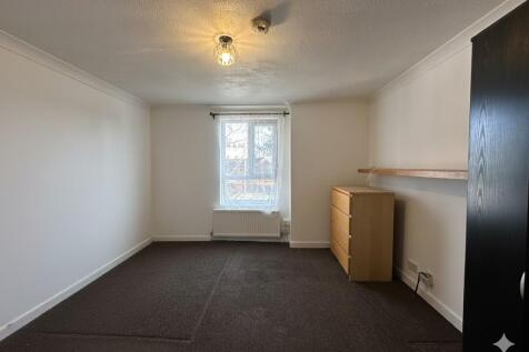 1 room different angle.jpg