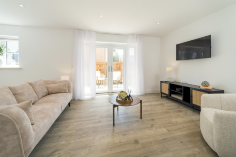 Farehurst Park, The Bunting, living room