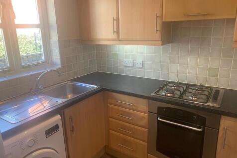 Kitchen 1.jpg