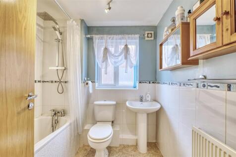 Springfield DeclutteredSpringfield DeclutteredD78_