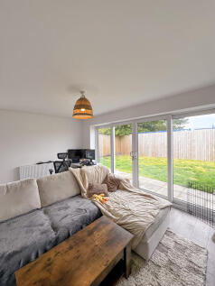 4flr83744 (18)_edited.jpg