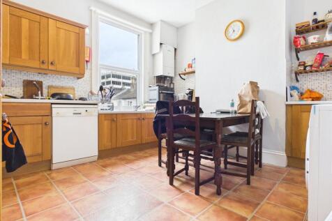 Kitchen Flat To Rent