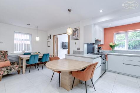 Kitchen Dining Room