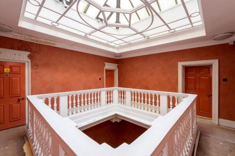 0 bed, 0 bath Plot in london - Photo 12
