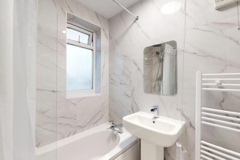 Family Bathroom -...