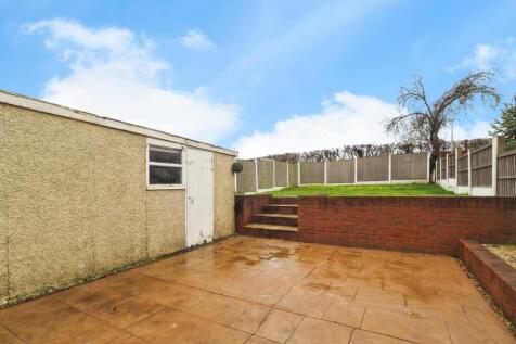 Patio & Garage
