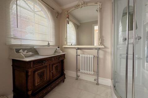 Downstairs Shower Room