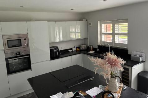 22A Villiers Crescent, Eccleston, St Helens, WA10 5HW