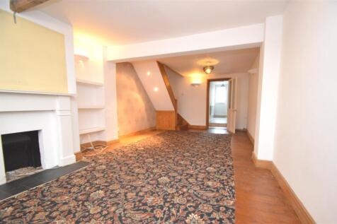 LIVING AREA/DINING AREA