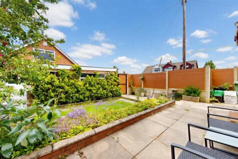 Clifton Road Rear Garden