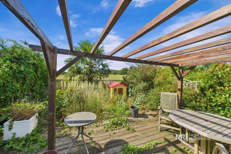 Garden Extra Photo 1