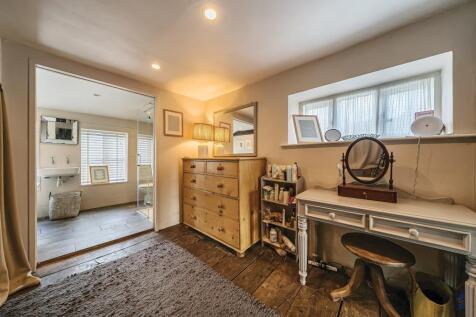 Principal Suite - Dressing Room